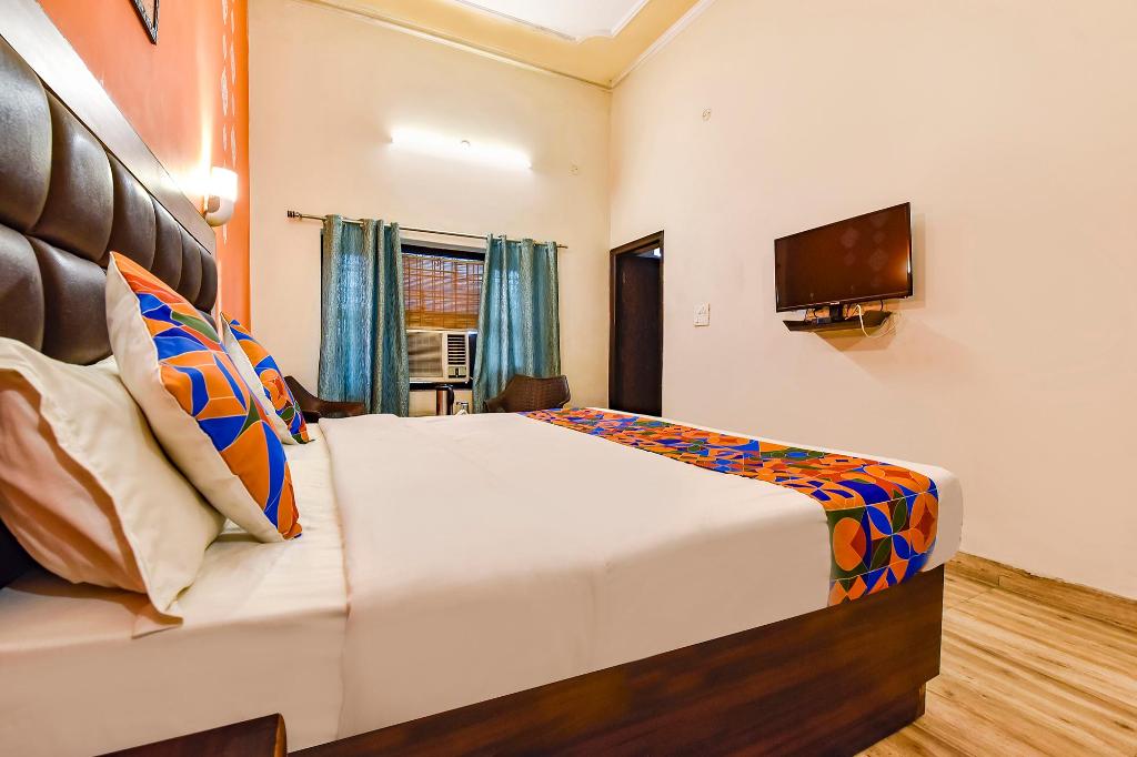 Фото Oyo 4715 Kk Residency