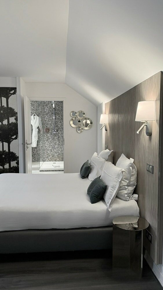 Фото Hotel Rohan