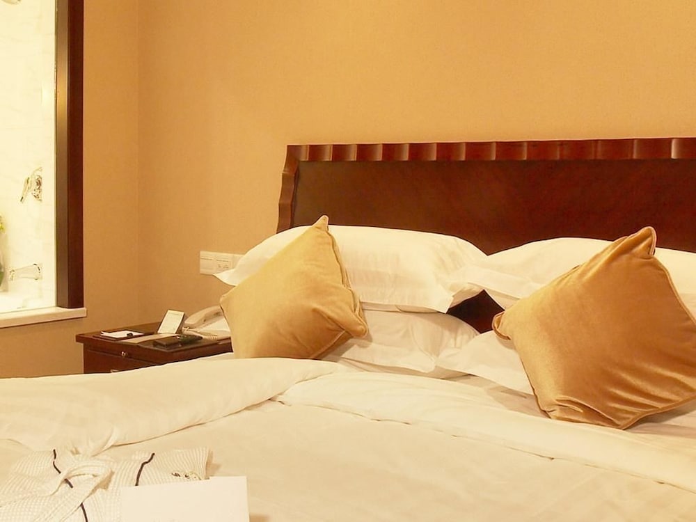 Фото Blue Horizon International Hotel