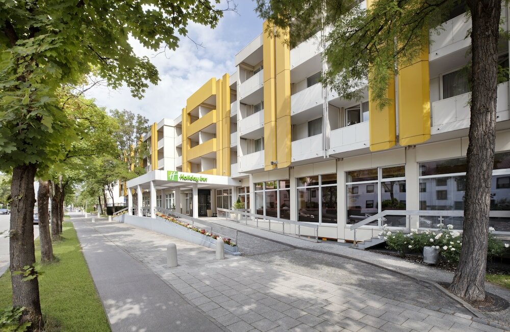 Фото Holiday Inn Munich - South
