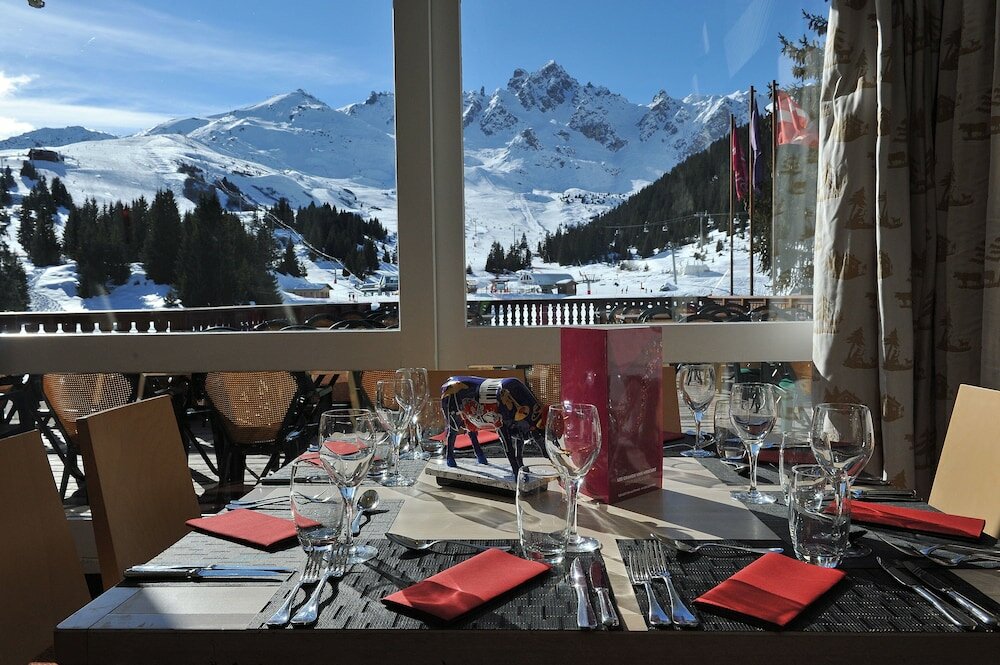 Фото Lake Hôtel Courchevel 1850