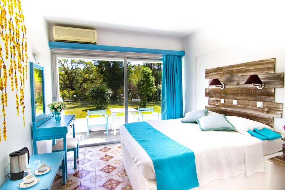 Фото Отель Trees Art Boutique