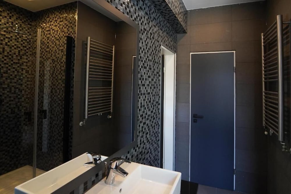 Фото Hotel Laimer Hof Nymphenburg Palace Munich