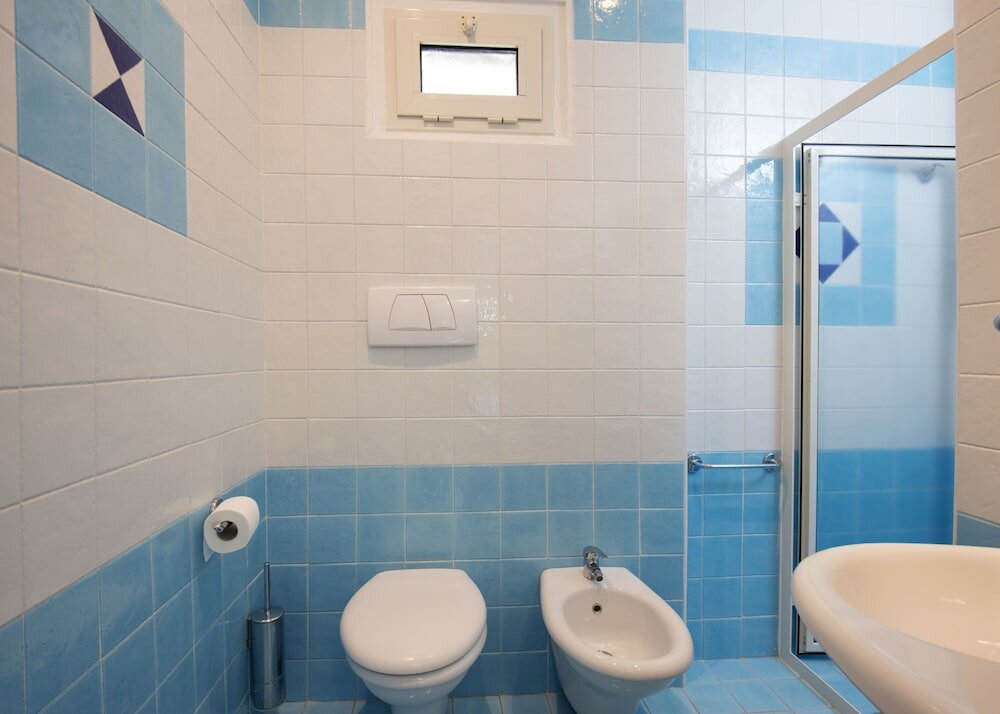 Фото Hotel Scarlet