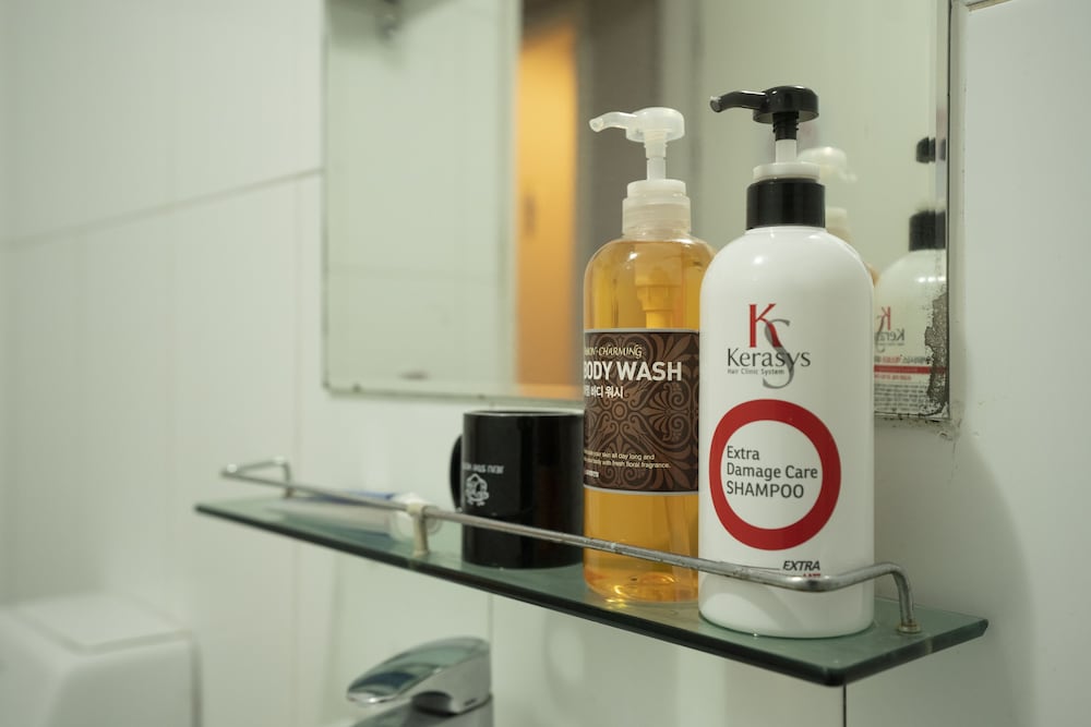 Фото Jeju Stay Hotel