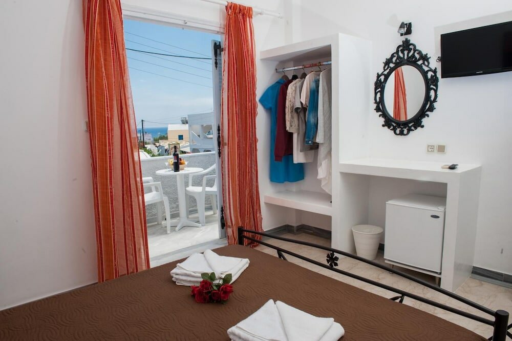 Фото Join Us Low Cost Rooms