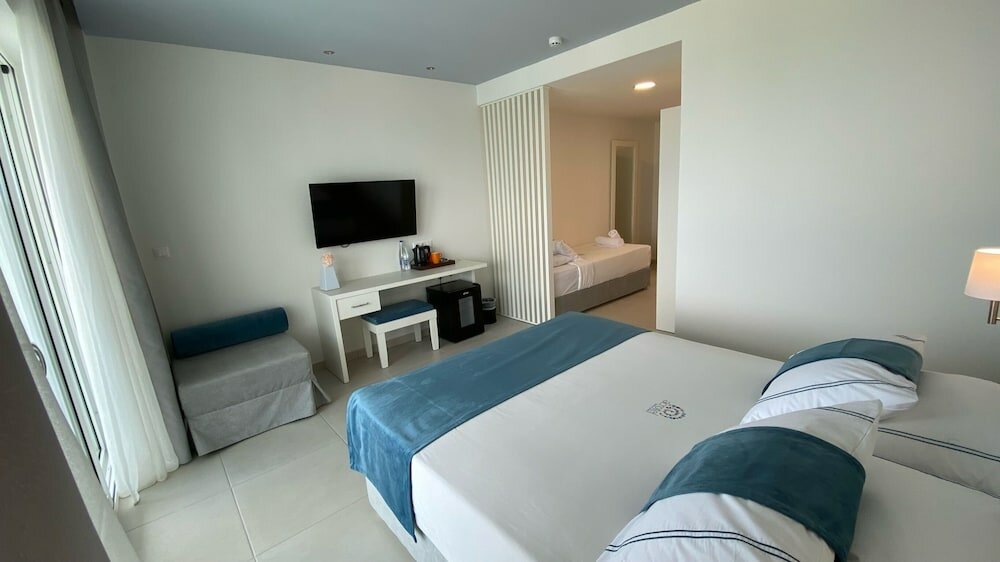 Фото Acrotel Lily Ann Village