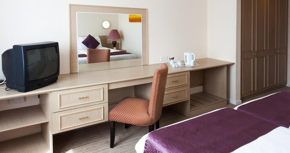 Фото Heathlands Hotel Bournemouth