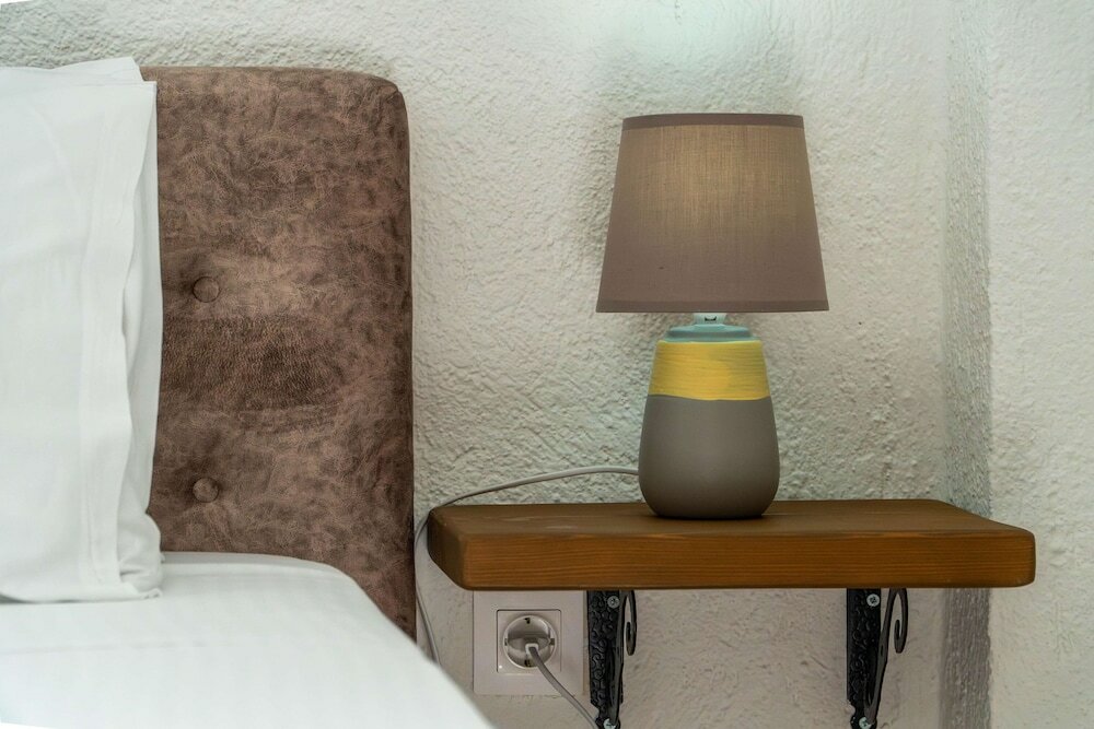 Фото Angela Hotel and Apartments