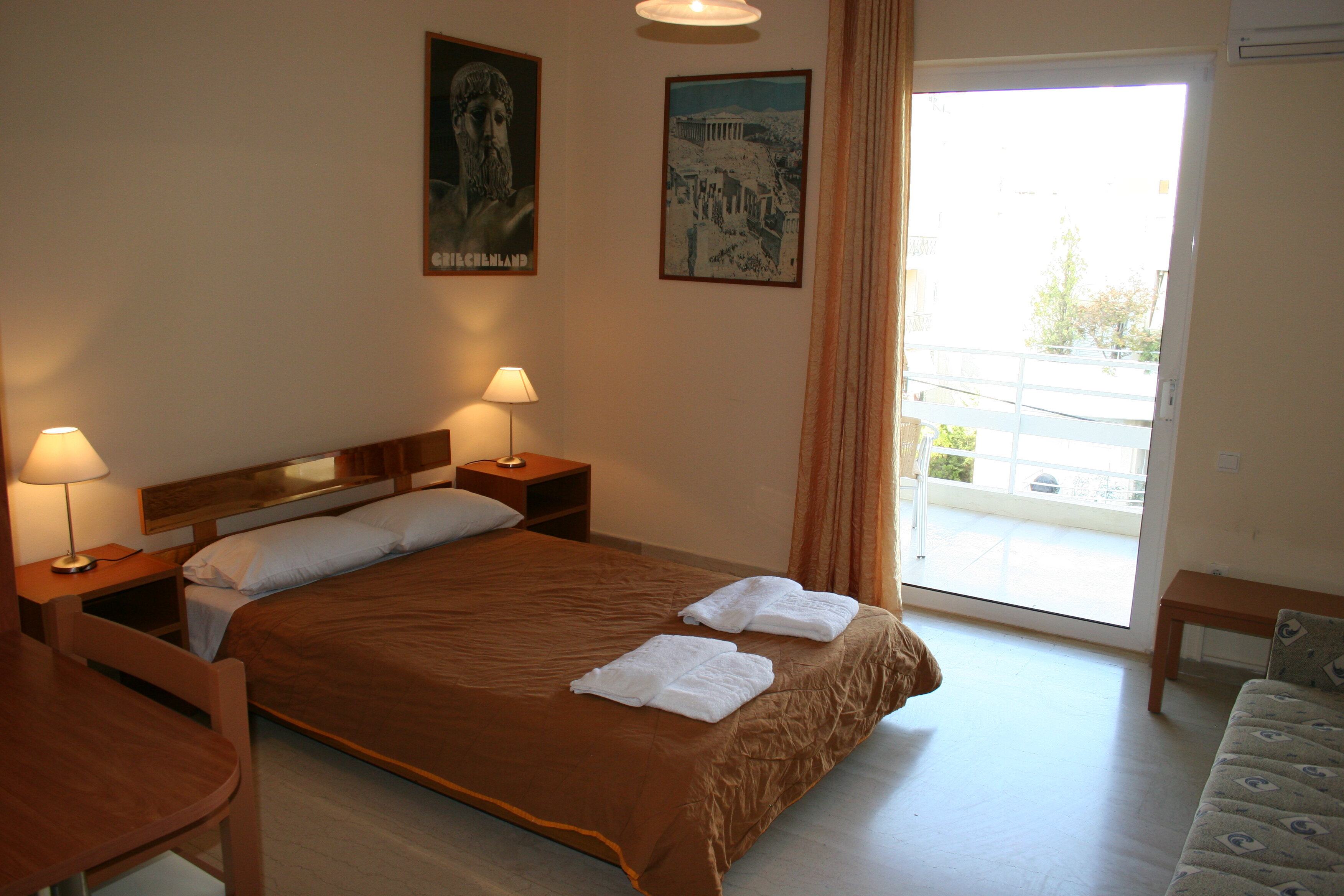 Фото Stefanakis Apartments