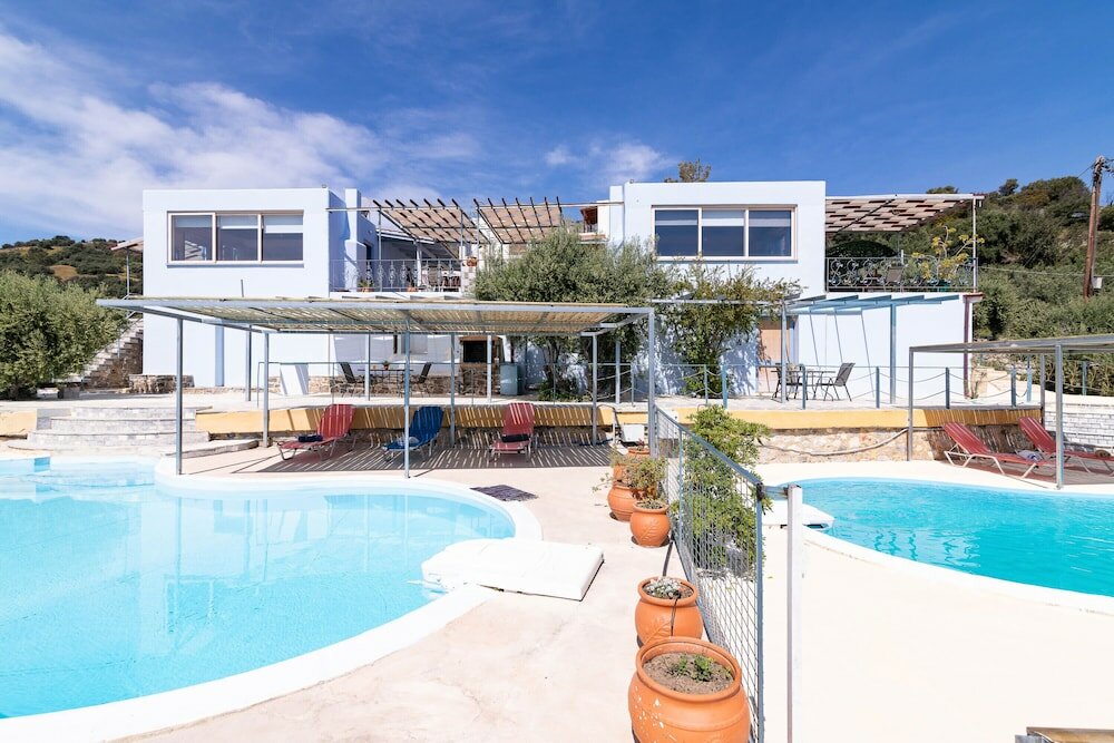 Фото Sarakinas Residences