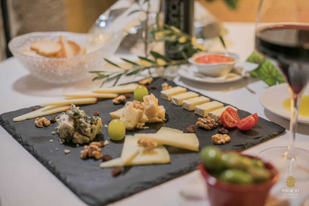 Фото Hotel Palacio de Úbeda 5 G. L.