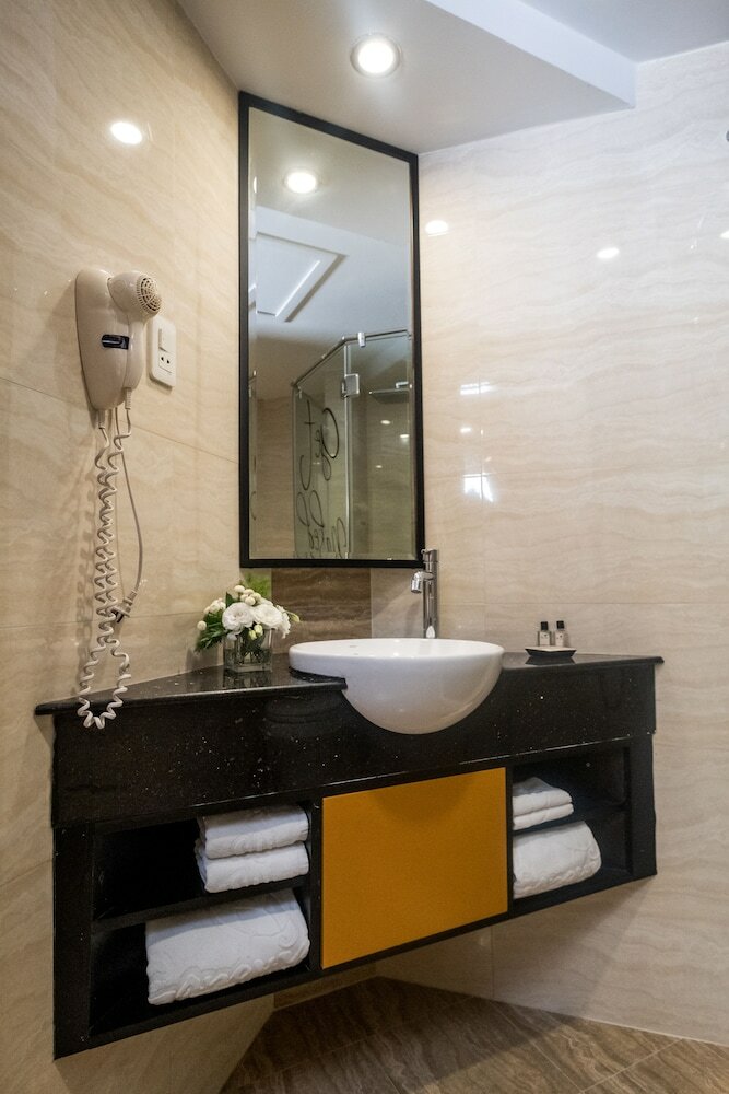 Фото Sanouva Saigon Hotel