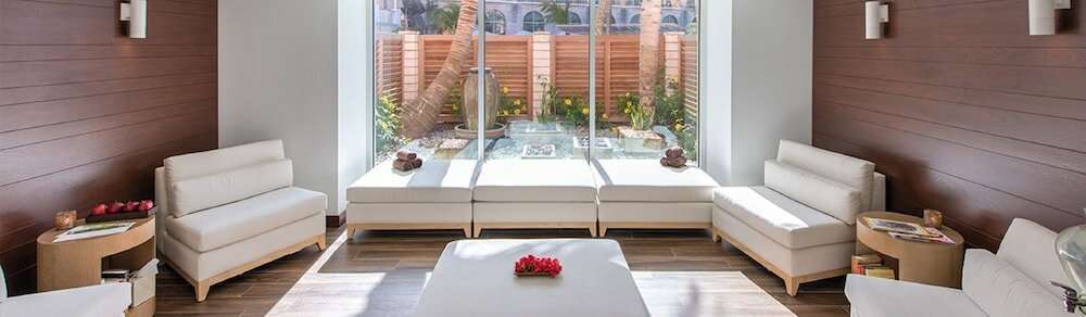 Фото Hamilton Princess & Beach Club A Fairmont Managed Hotel