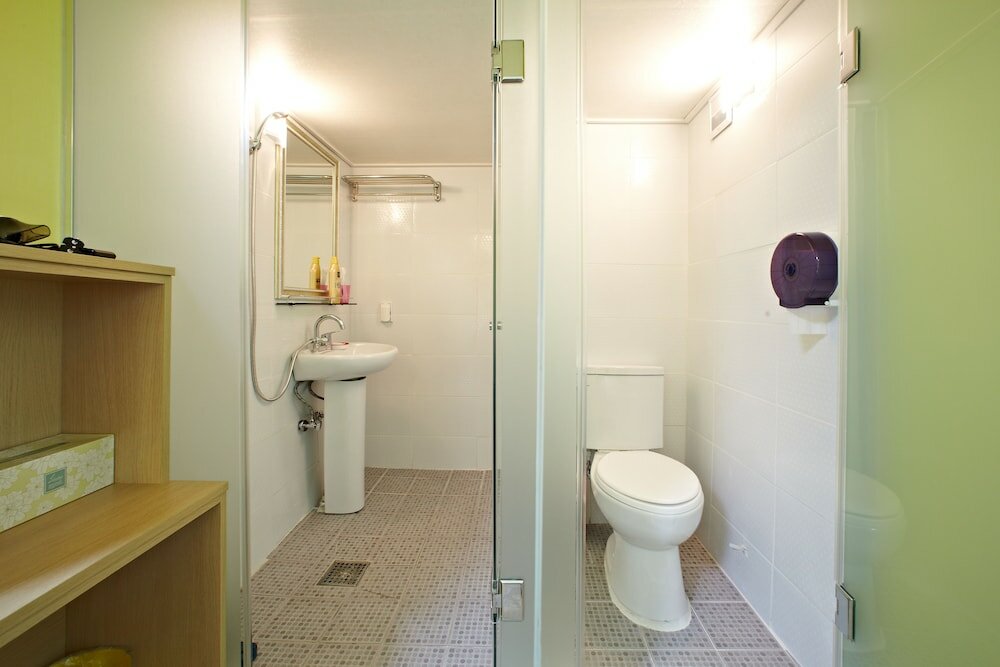 Фото Rainbow Hotel Myeongdong