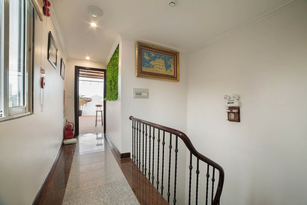 Фото Golden Sail Hotel