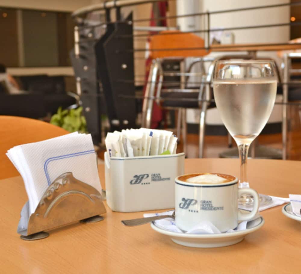 Фото Gran Hotel Presidente