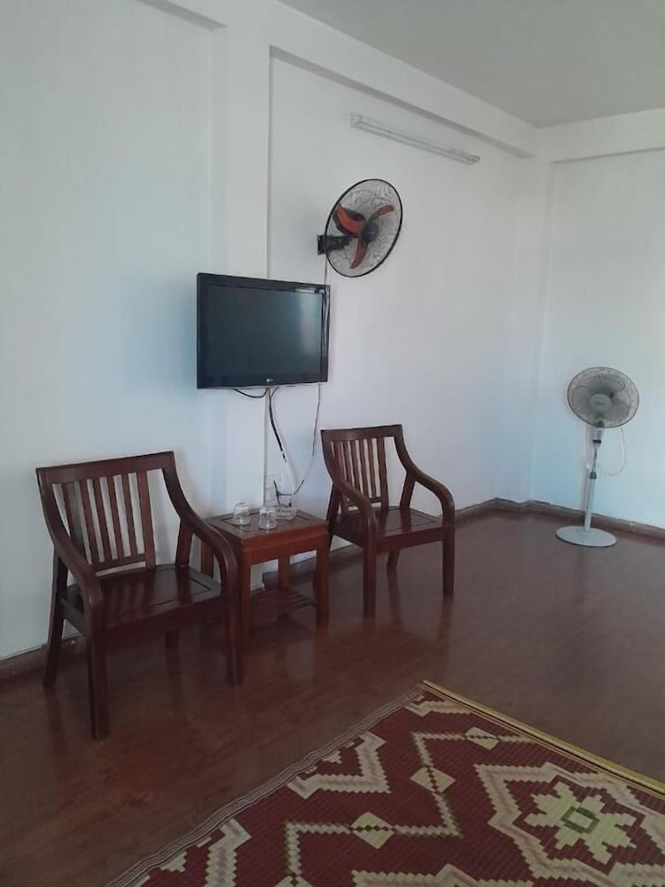 Фото Au Viet Hotel