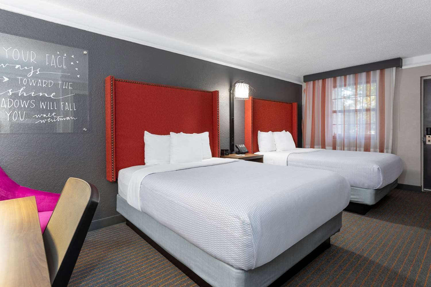 Фото La Quinta Inn by Wyndham Pensacola