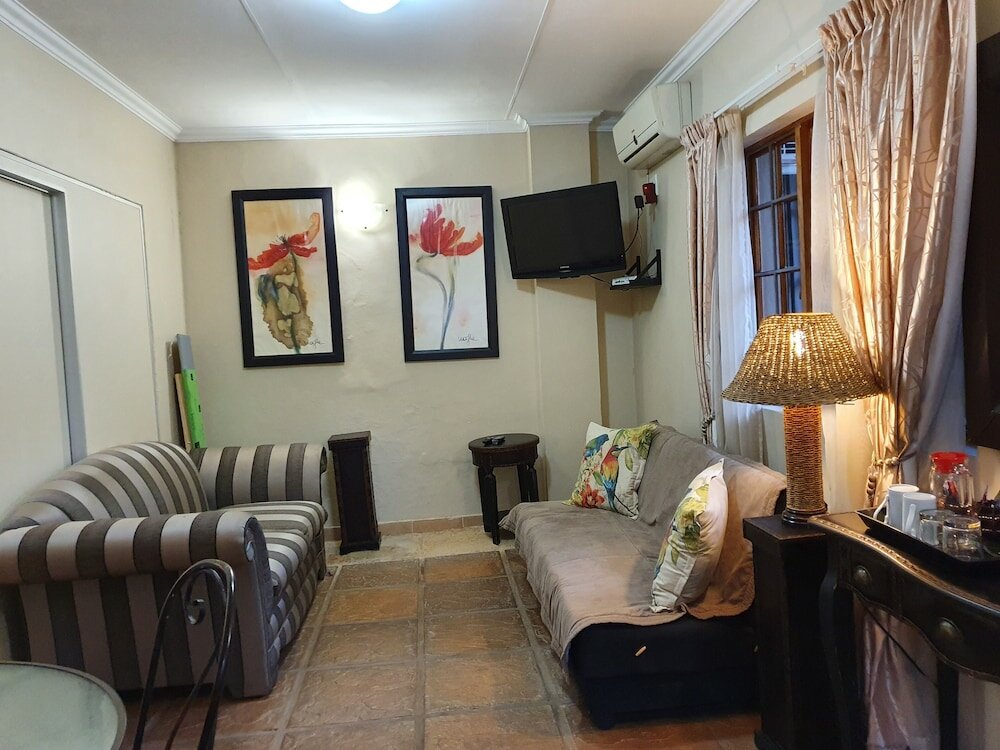 Фото 7th Street Guesthouse