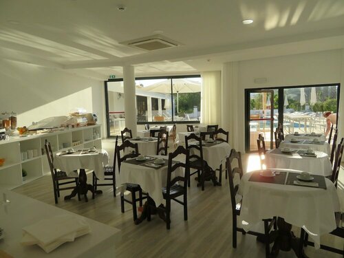 Внешний вид отеля Hotel Alcaide в Портимане, фото 5