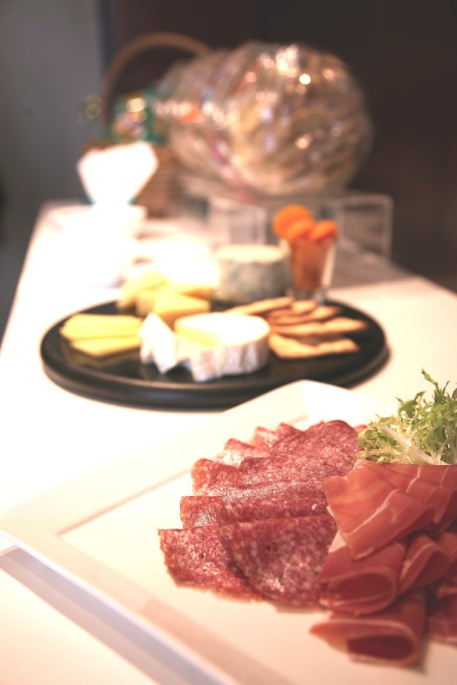 Фото Island Pacific Hotel