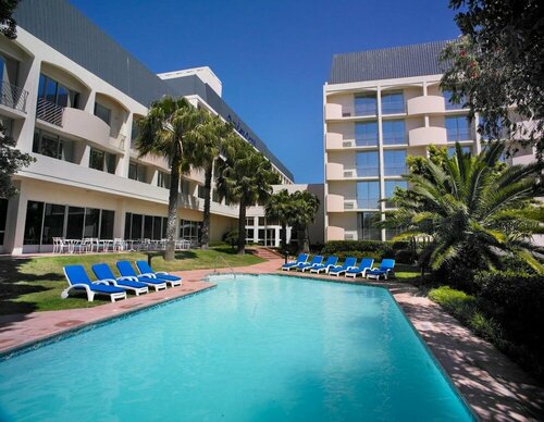 Гостиница Garden Court Nelson Mandela Boulevard в Кейптауне