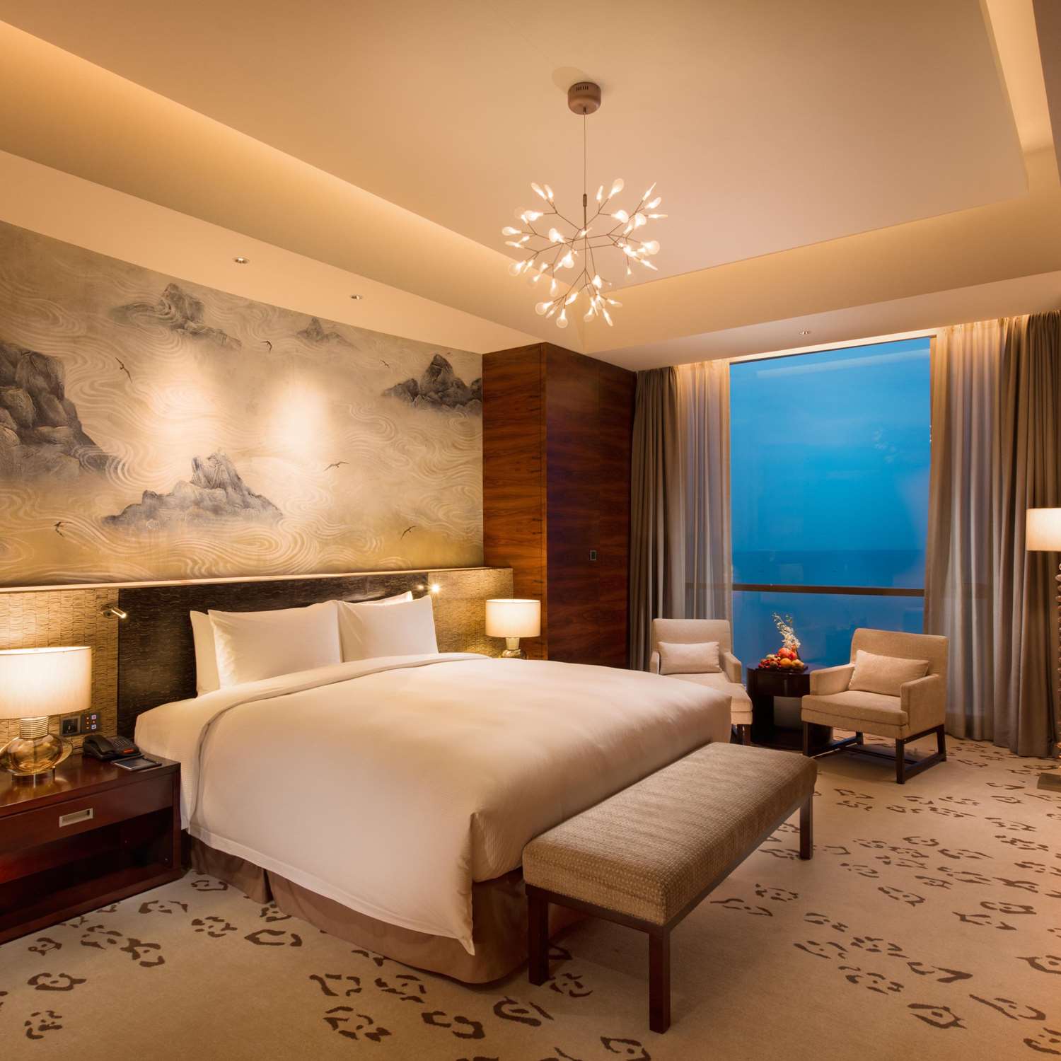 Фото Hilton Yantai Golden Coast