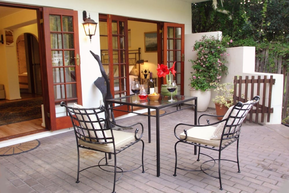 Фото Moontide Guest Lodge