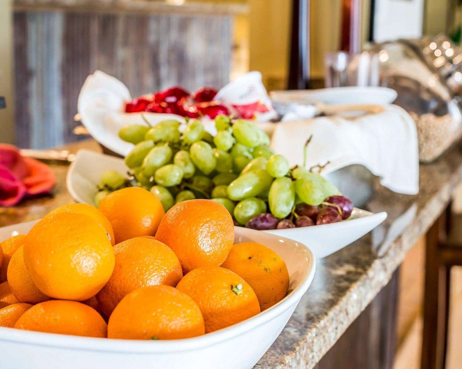 Фото Yellowstone Valley Lodge, Ascend Hotel Collection