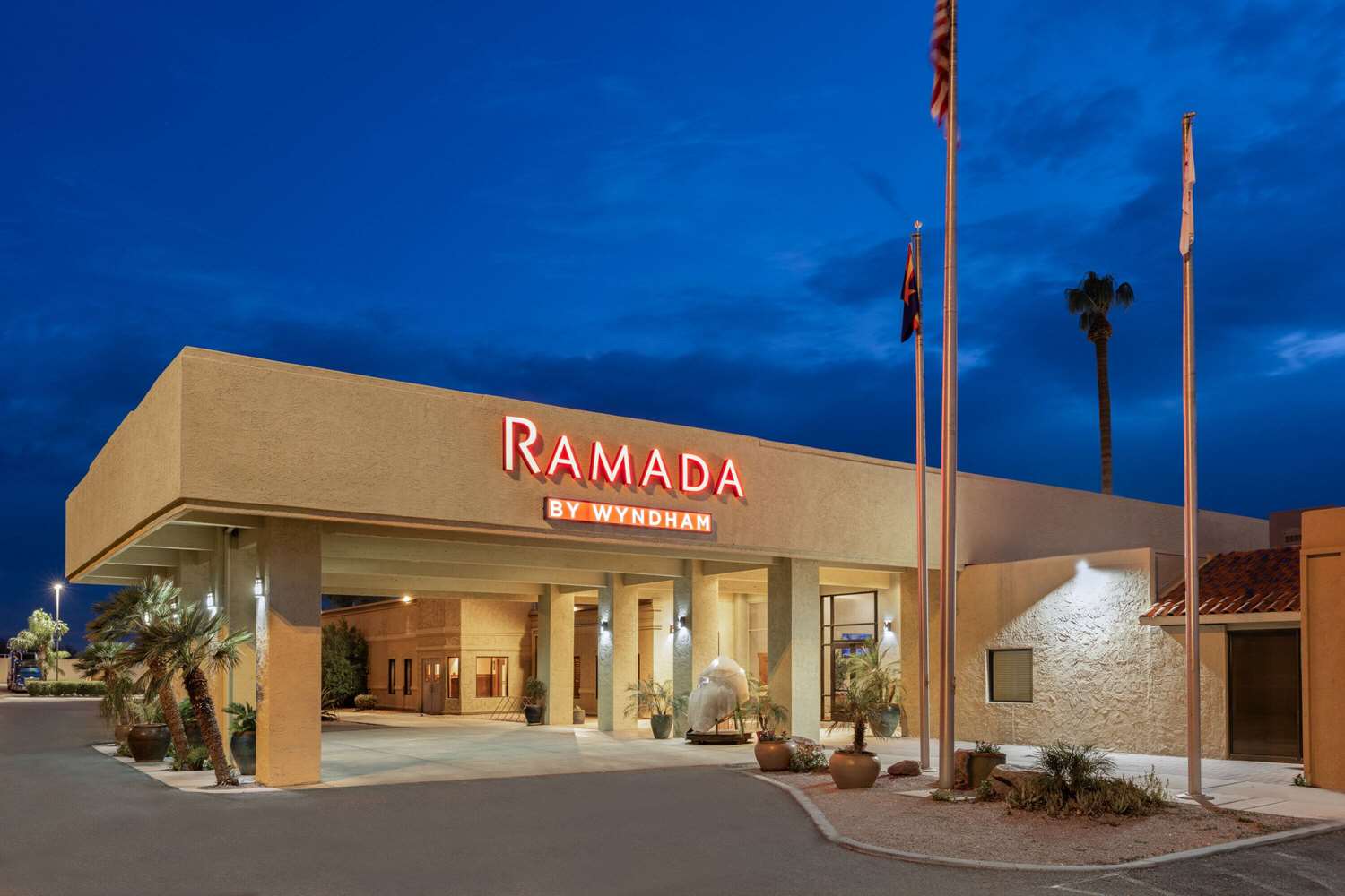 Фото Ramada by Wyndham Tucson