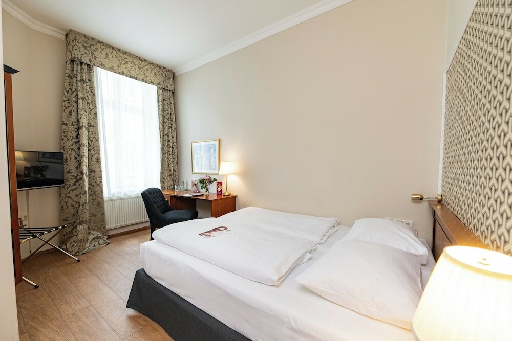 Фото Hotel Kaiserhof