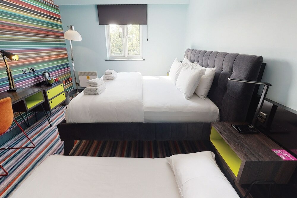 Фото Village Hotel Nottingham