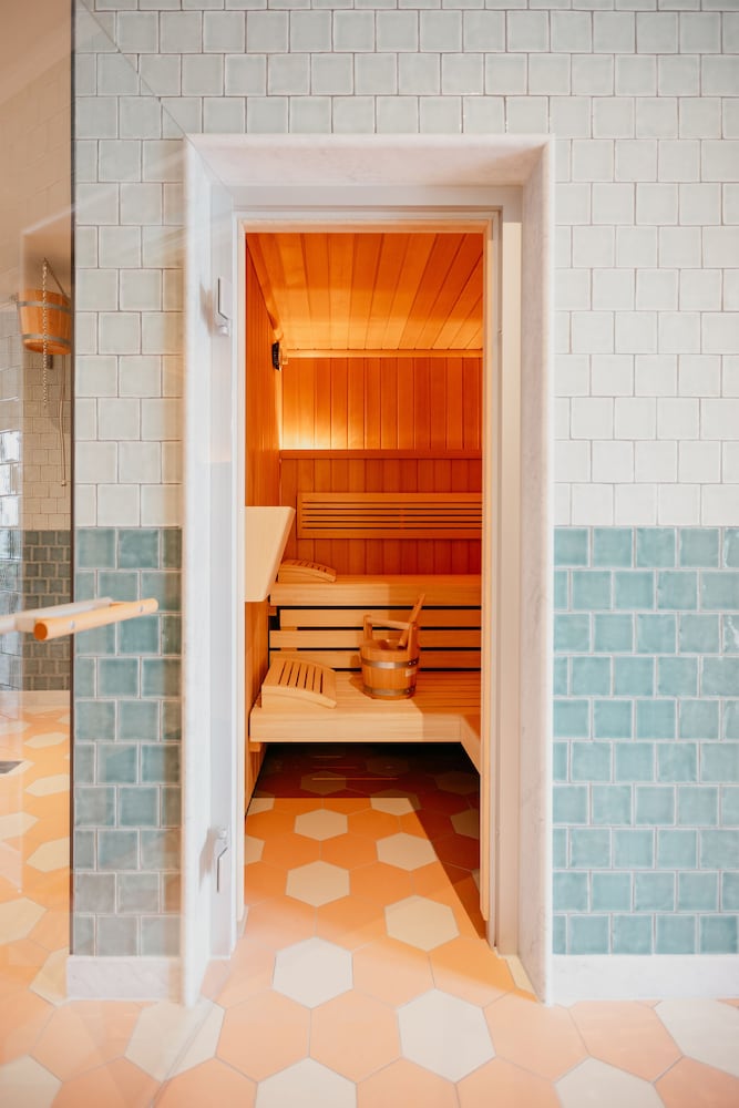 Фото The July - Boat & Co