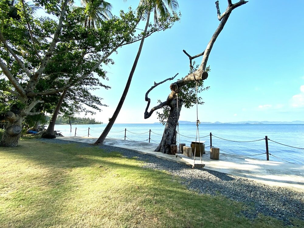 Фото Somphoch Garden