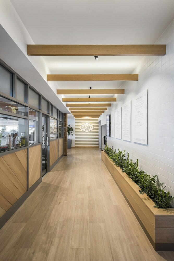 Фото The Lakes Resort Hotel