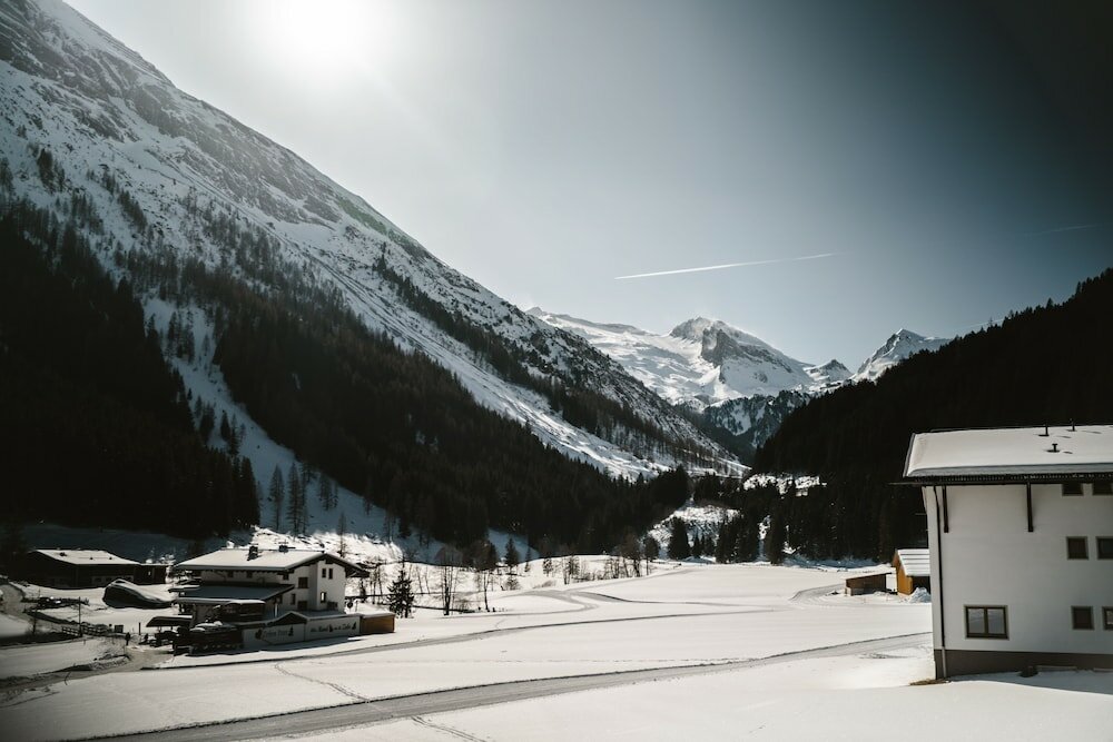 Фото Alpinhotel Berghaus