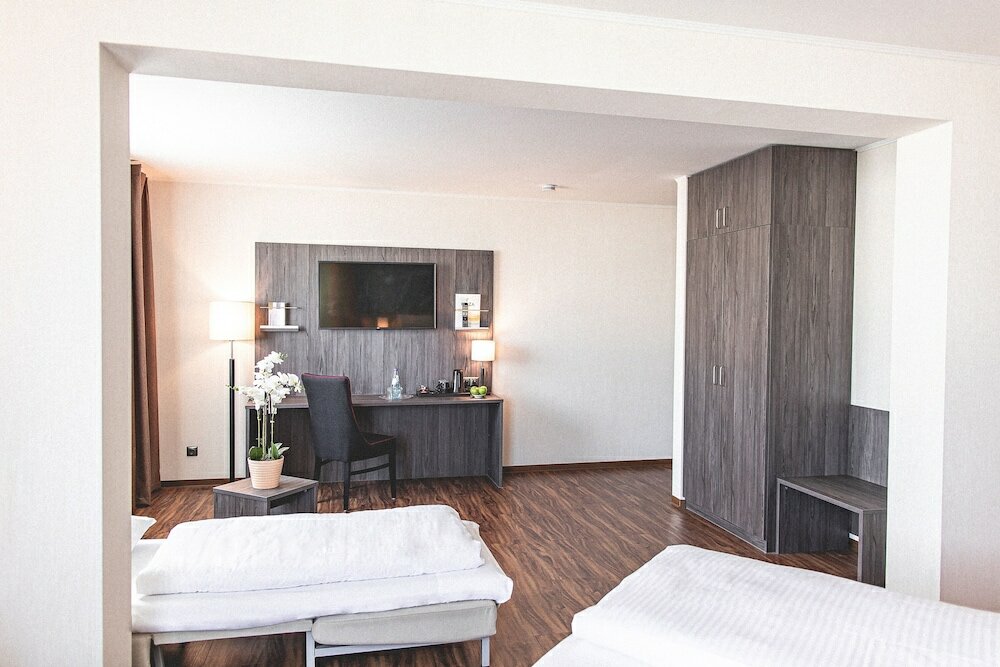 Фото Plaza Hotel Hanau