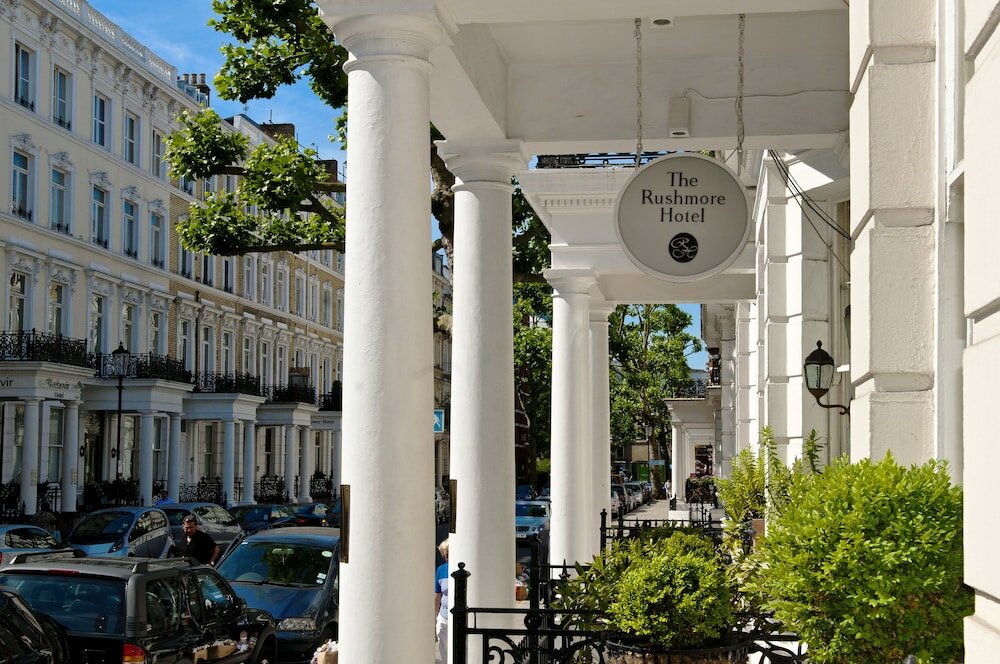 Фото Rushmore Hotel