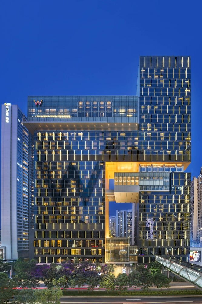 Фото W Guangzhou