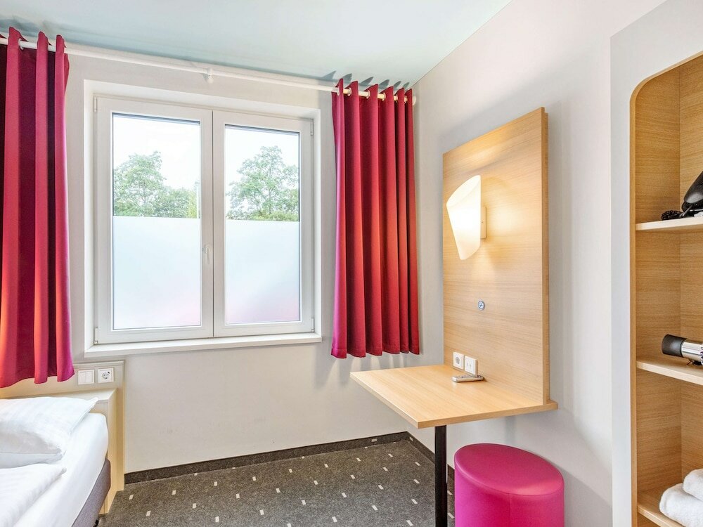 Фото B&b Hotel Lüneburg