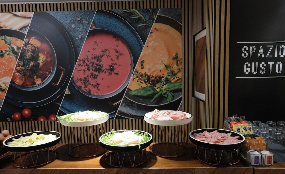 Фото Hotel The Brand