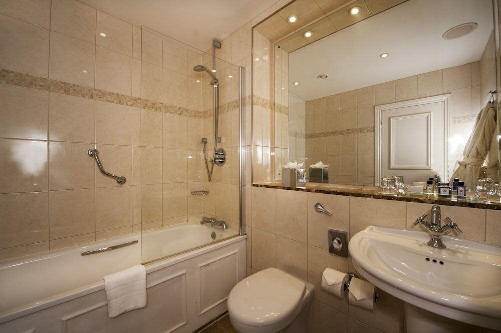 Фото Macdonald Burlington Hotel