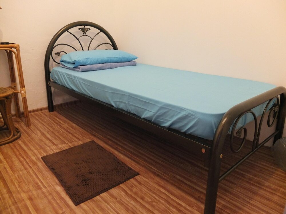 Фото Muntri House