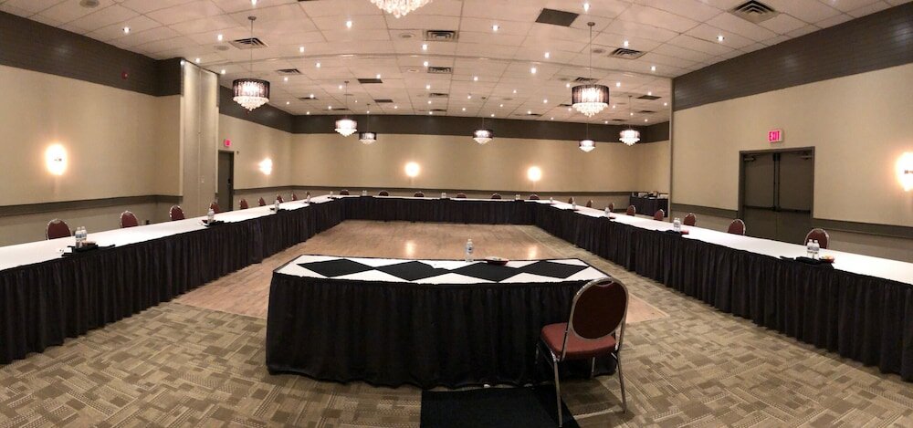 Фото Ramada by Wyndham Northern Grand Hotel & Conference Centre