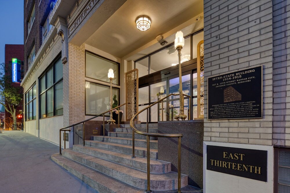 Фото Holiday Inn Express Kansas City Downtown, an Ihg Hotel