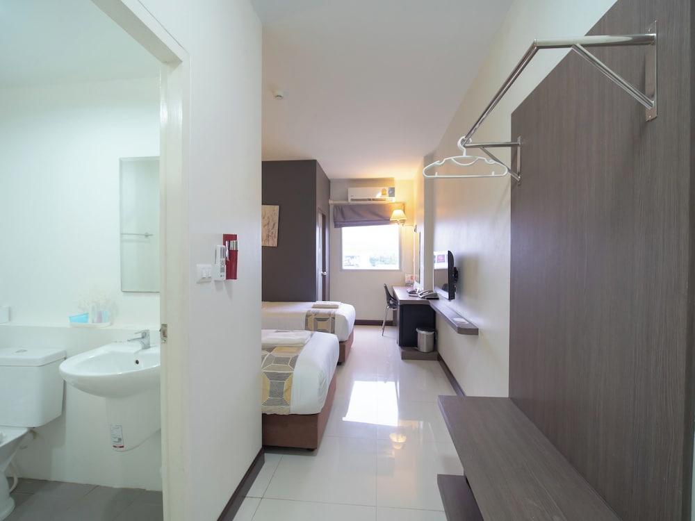 Фото Fortune D Hotel Maesot