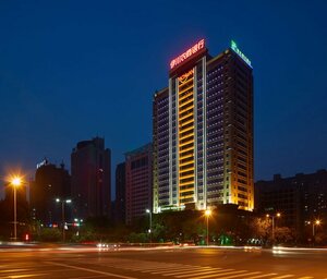 Гостиница Holiday Inn Express Luoyang City Center