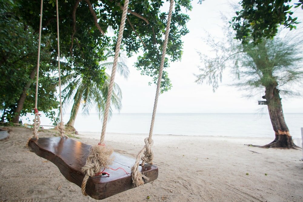 Фото B52 Beach Resort