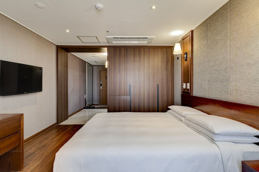 Фото Haeden Hotel High End Suwon